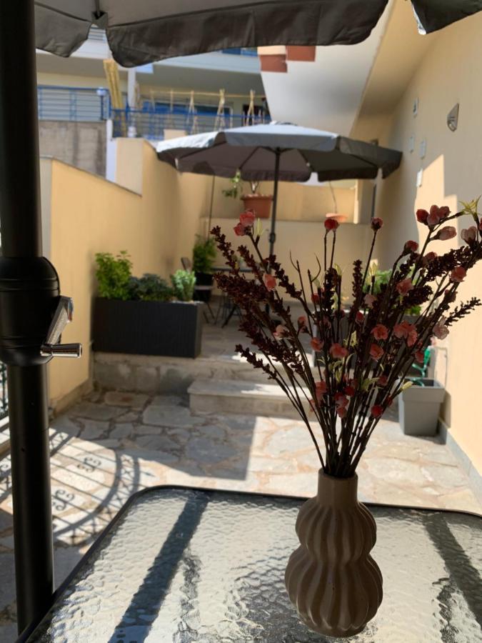 קאבאלה Toulipa Seaside Apartments מראה חיצוני תמונה